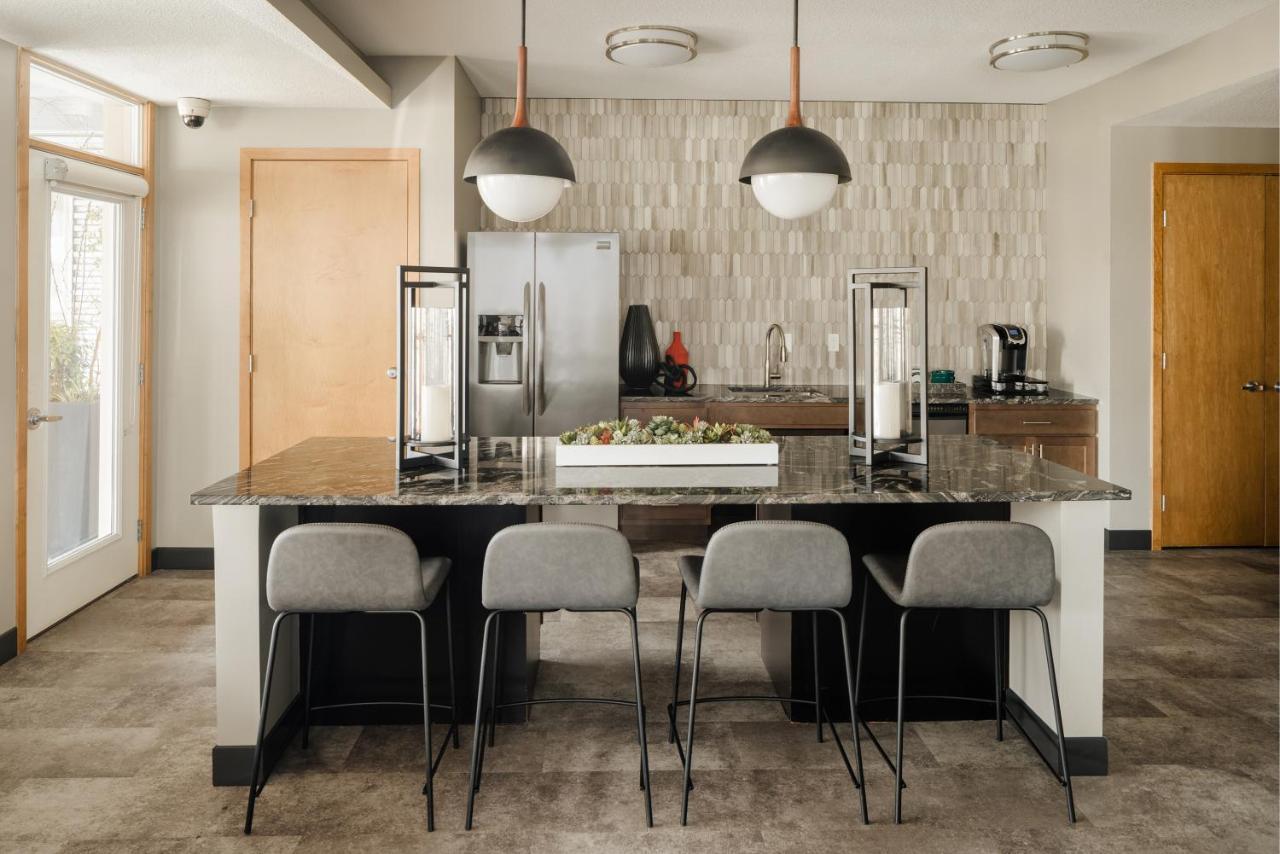 Sonder At The Palmer Minneapolis Exterior photo