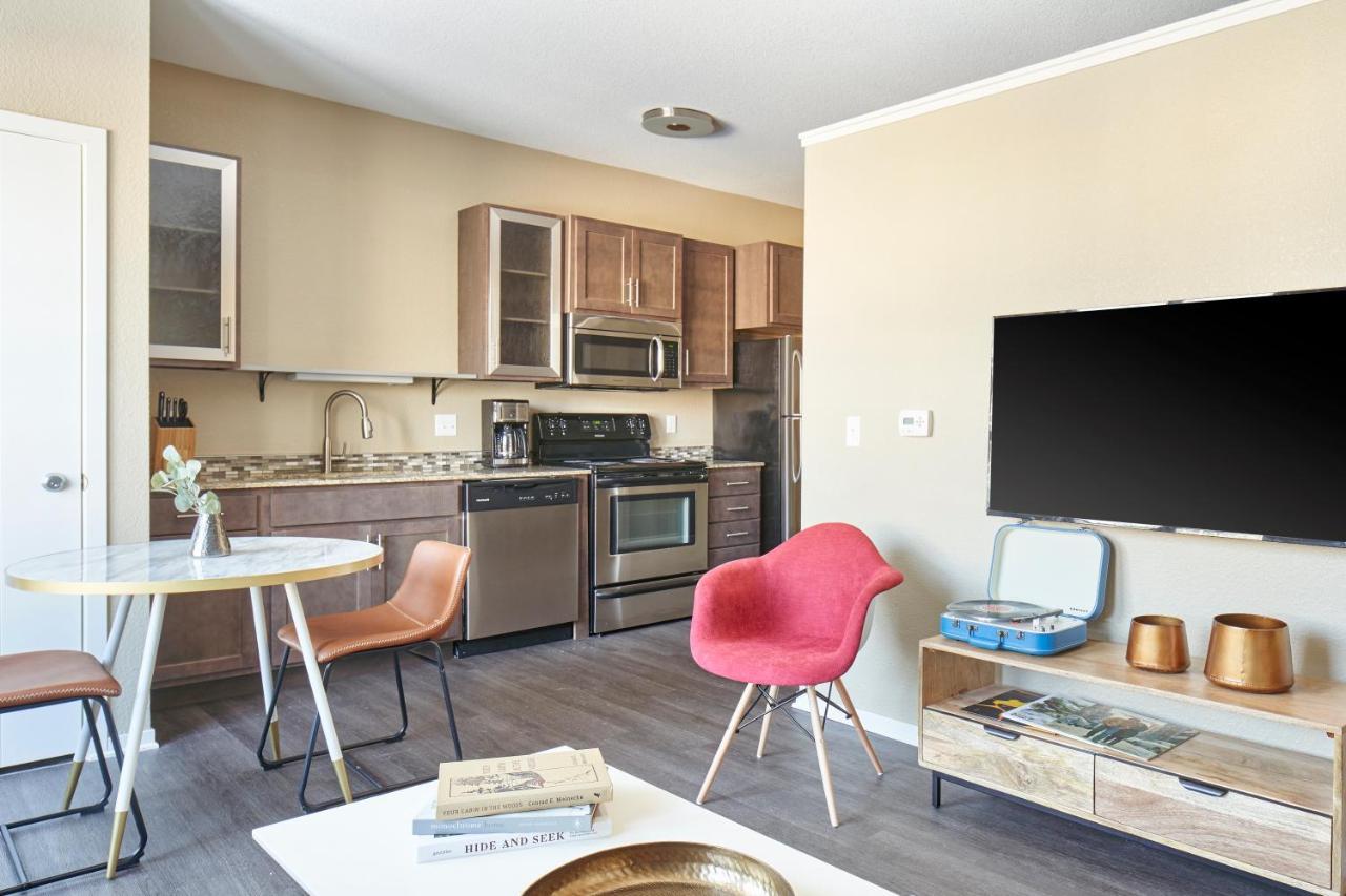 Sonder At The Palmer Minneapolis Exterior photo